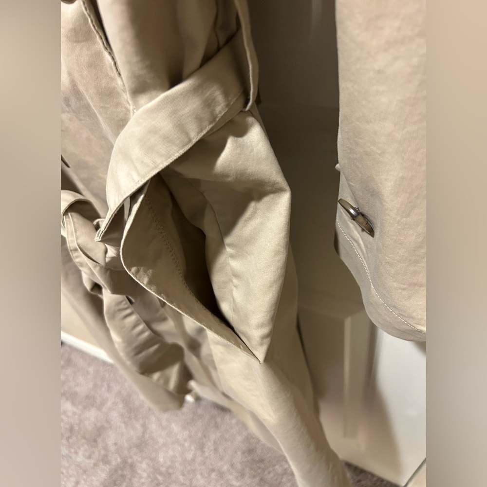 Zara Beige Trench Coat with Brown Sweater Accent - Picture 7 of 8